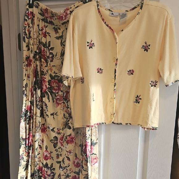 New Look Other - New Look Yellow Floral Top And Skirt